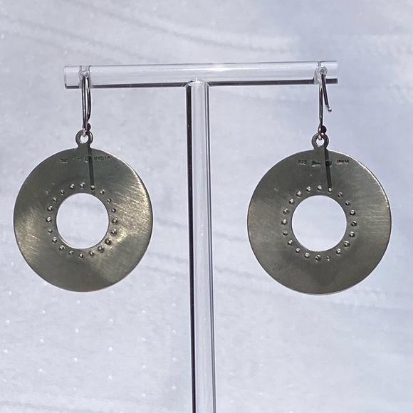 Silpada Sterling Silver CZ Circle Textured Dangle Earrings - Picture 5 of 12